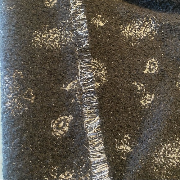 MICHAEL KORS Boucle’ Ruana - Picture 10 of 14